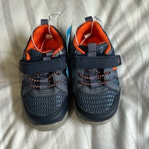Stride Rite toddler shoes size 5 NWT